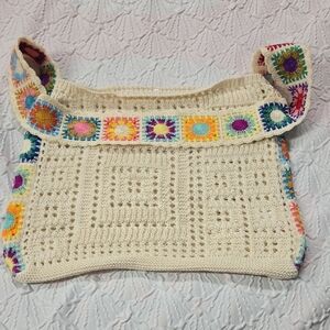 Crochet Shoulder Bag with Colorful Floral Granny Square Design